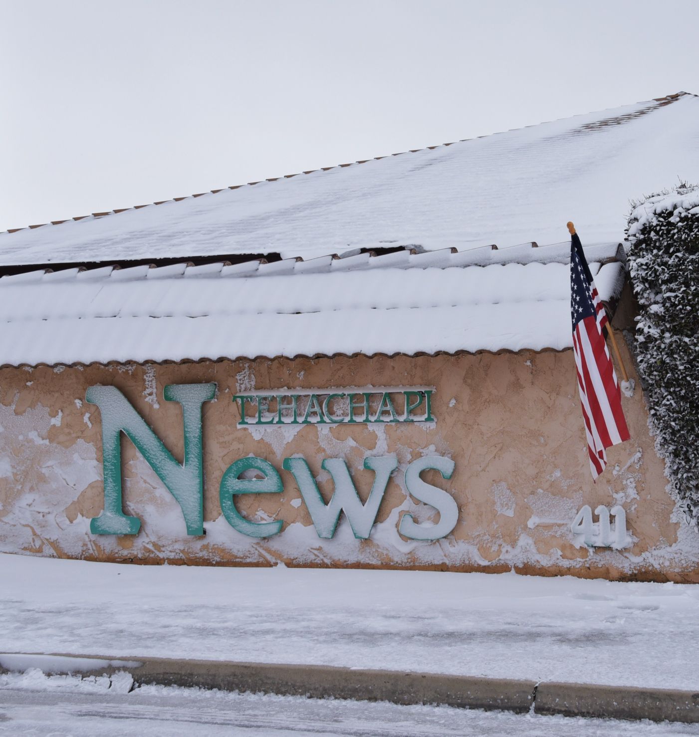 Tehachapi News building